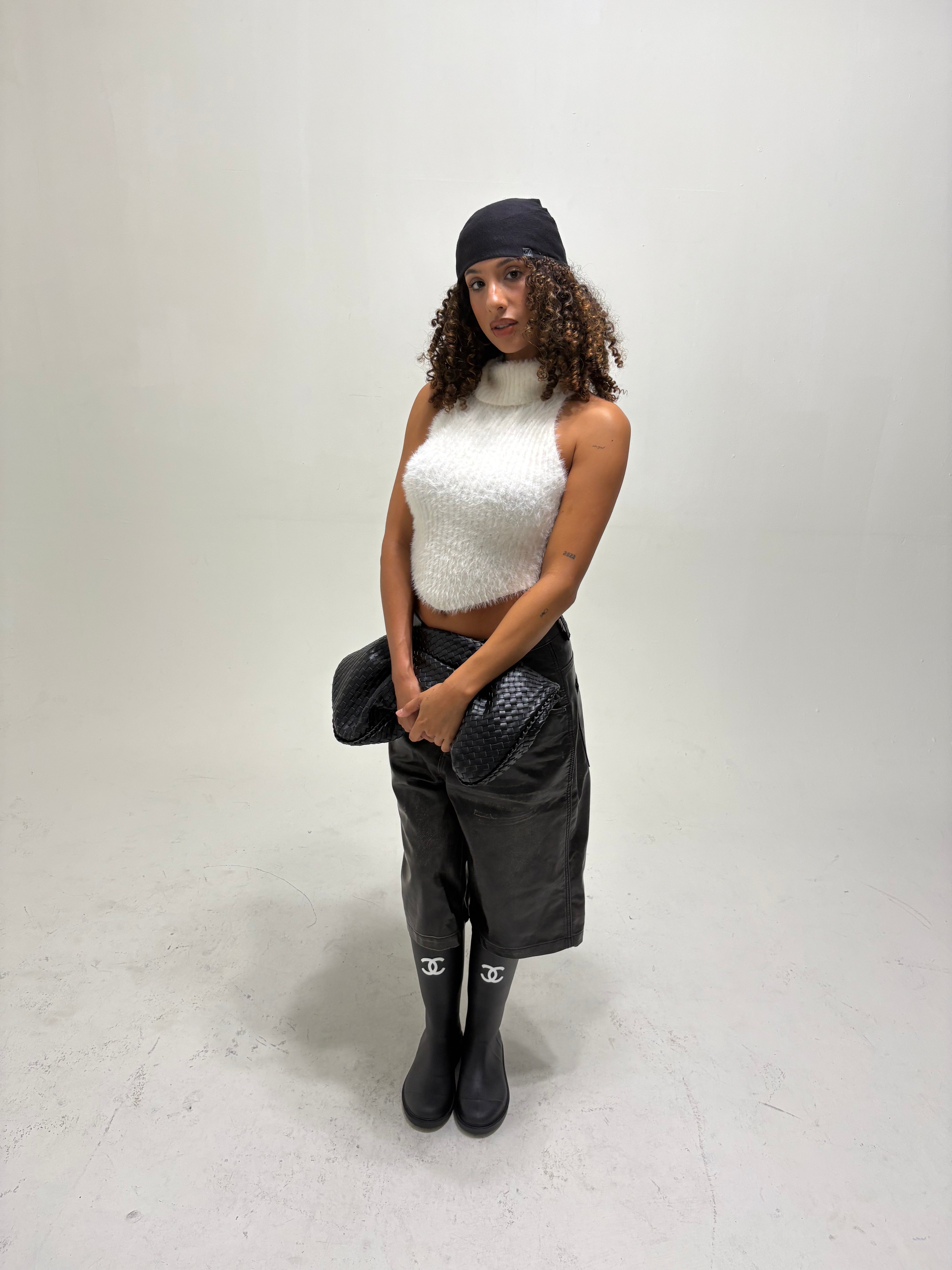 Auralia Hat in Onyx